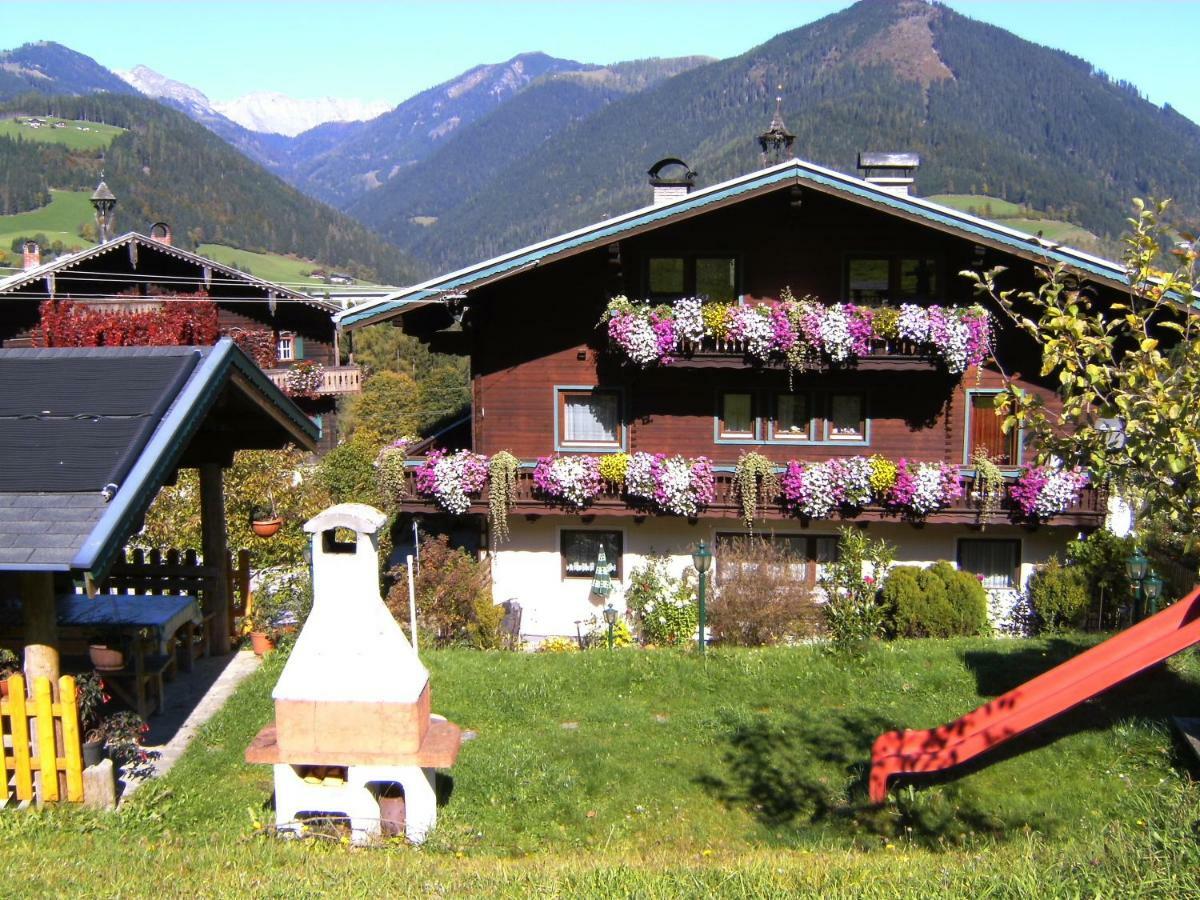 Vordersattlegghof Villa Huttau Exterior photo
